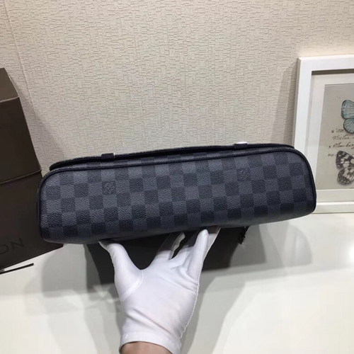 ルイヴィトンバッグ内部構造